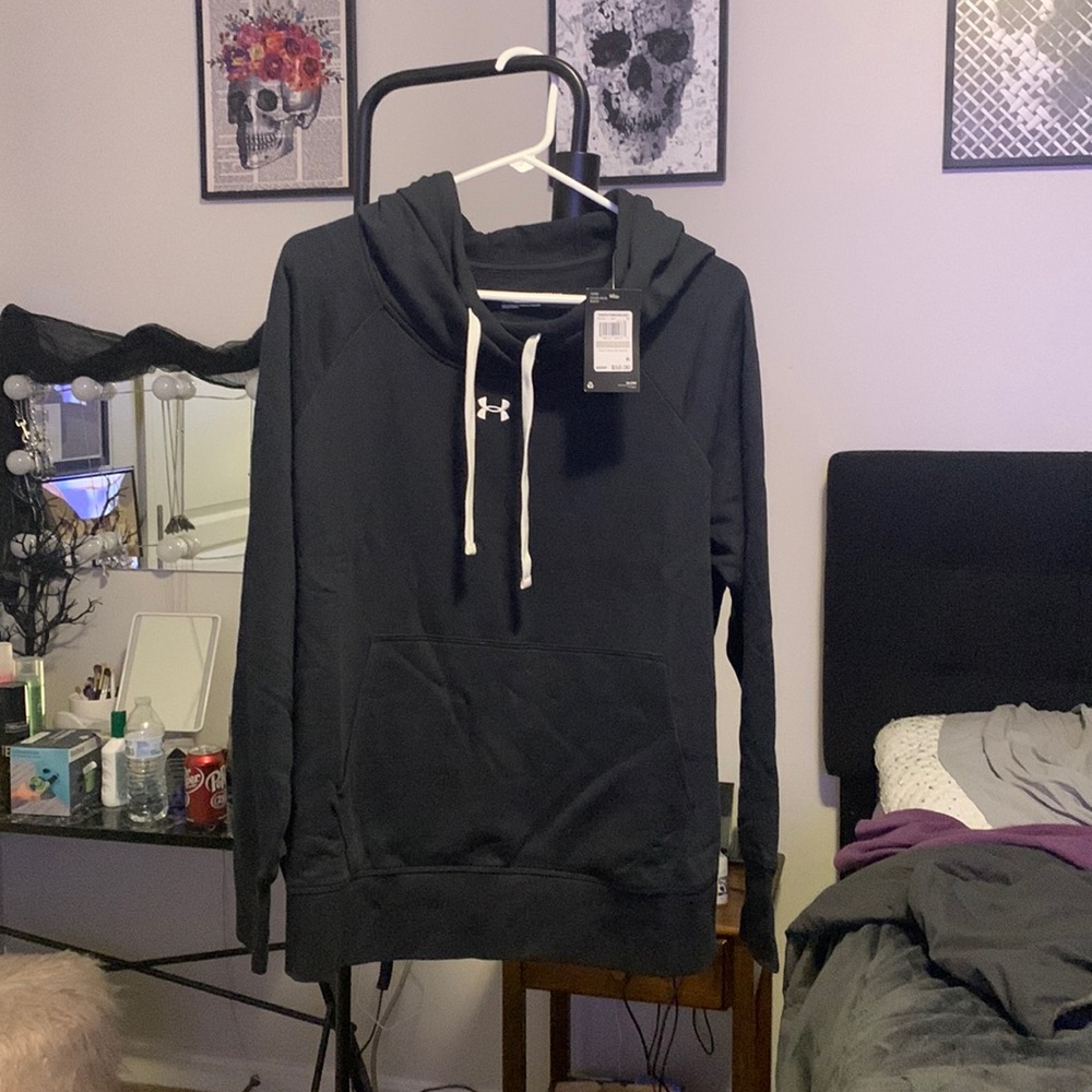 Under Armour - black hoodie - size 1x